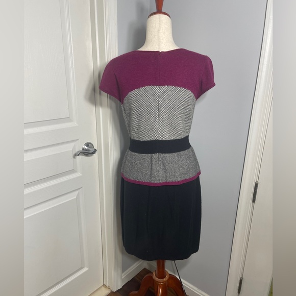 Anthropologie Sweater Peplum Dress for Fall & Winter size Medium - Picture 2 of 3